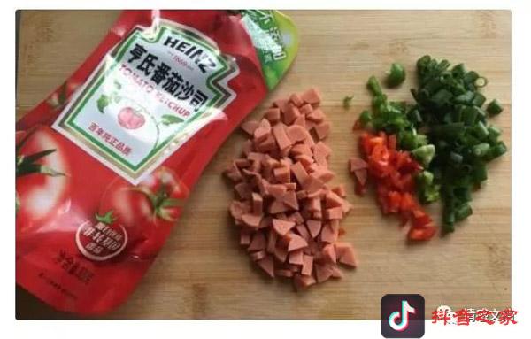 抖音网红蛋包饭做法以及详细步骤