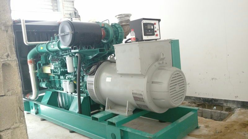 1000KW标准型发电机组