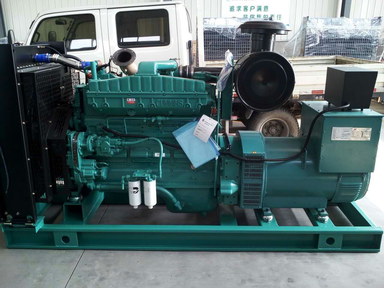 1000KW标准型发电机组